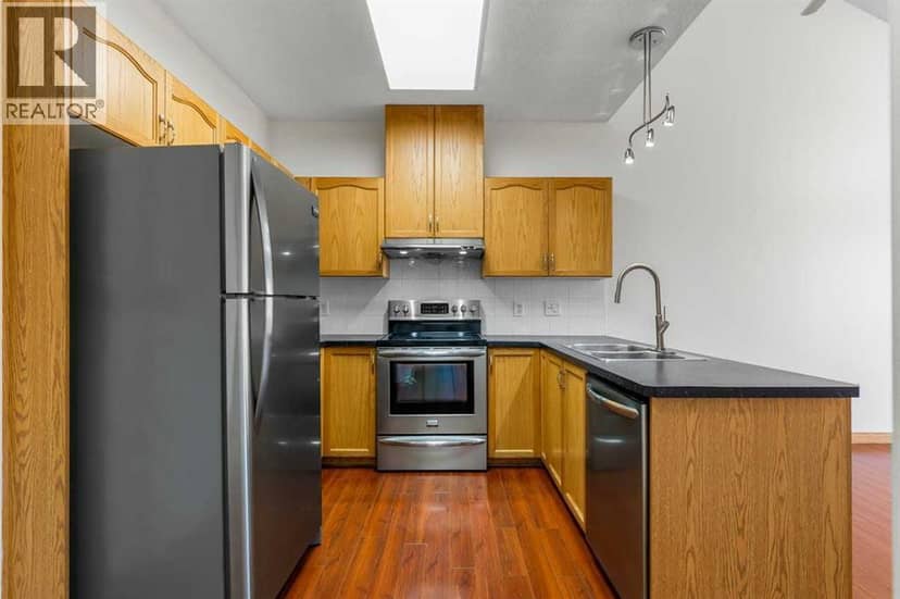 314, 1920 14 Avenue NE, Calgary, photo 3
