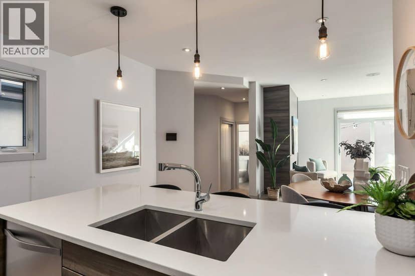 2, 1739 36 Avenue SW, Calgary, photo 8
