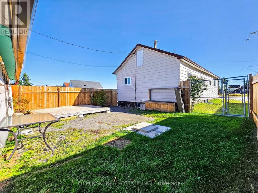 348 Cambridge Avenue, Iroquois Falls, photo 5