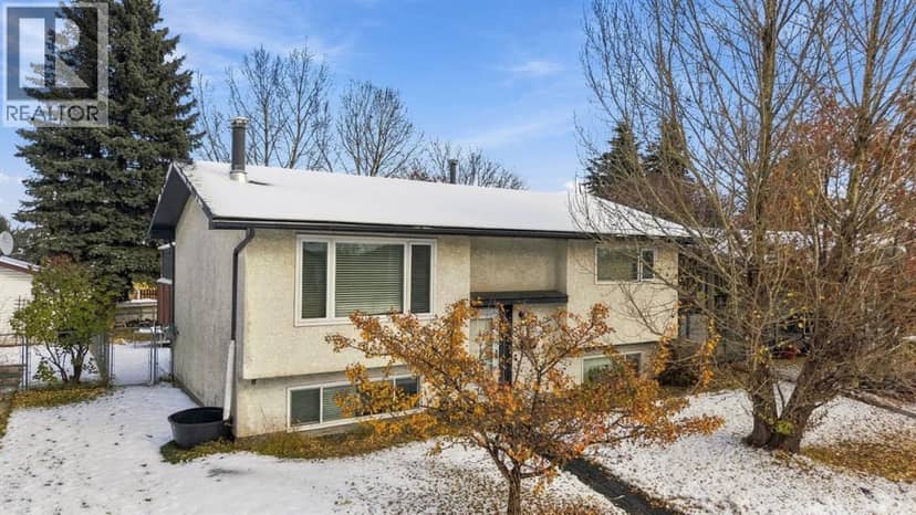 5316 38 Street, Innisfail