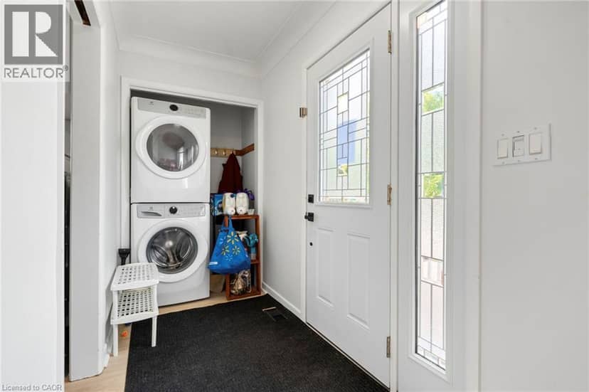 23 HOMEWOOD Avenue, Simcoe, photo 4