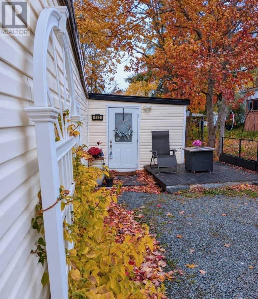 424 Glen Rise Drive, Beaver Bank, photo 4