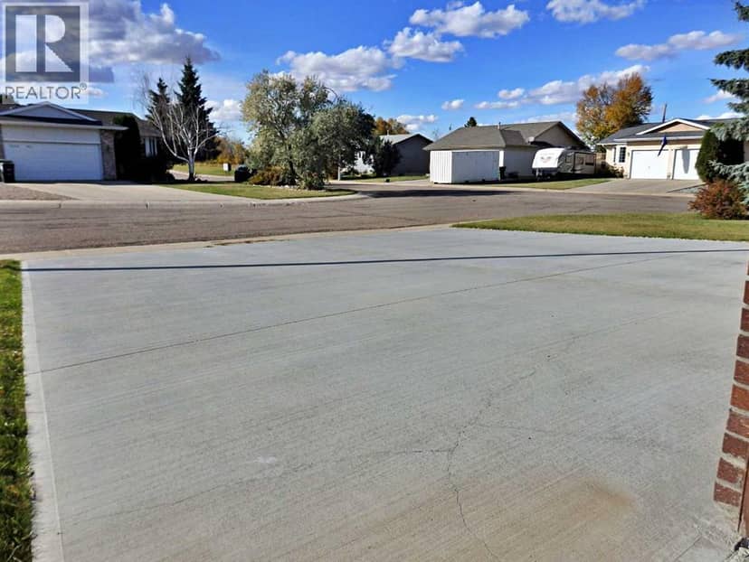 5243 66 Street, Vermilion, photo 2