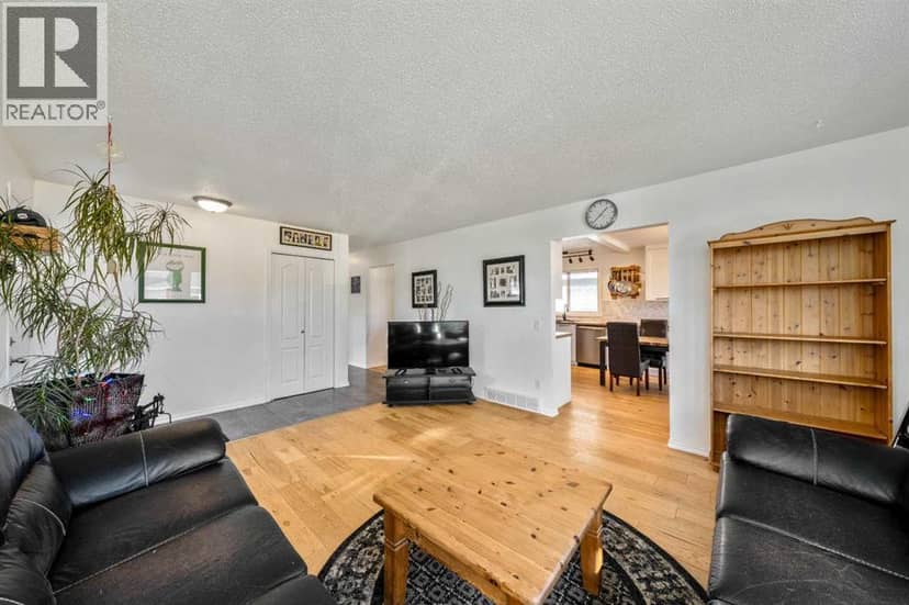 4055 Dovercroft Road SE, Calgary, photo 8