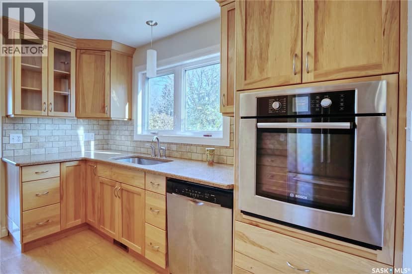 809 Athabasca STREET E, Moose Jaw, photo 6
