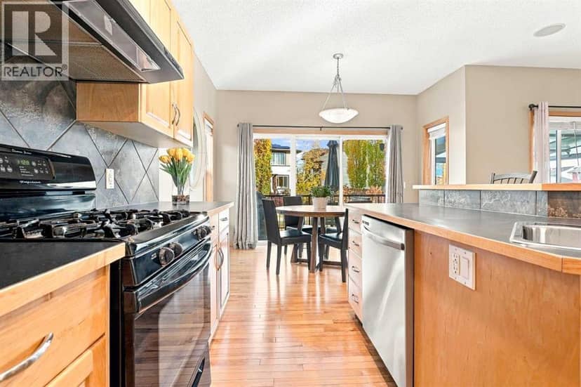 112 Eversyde Way SW, Calgary, photo 3