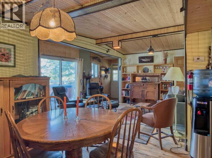 16 Lee Lake Road, Rural Pincher Creek No. 9, M.D. of, photo 8