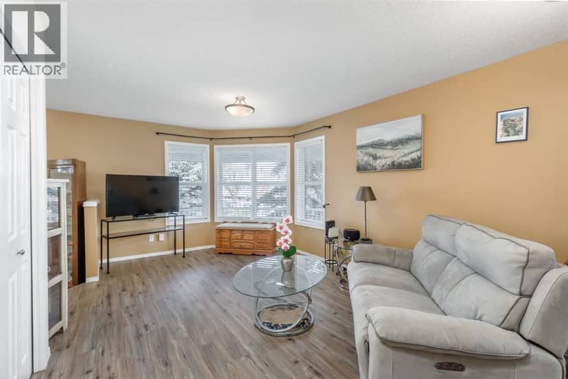 904 Prairie Sound Circle NW, High River, photo 5