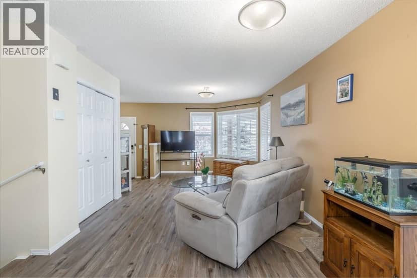 904 Prairie Sound Circle NW, High River, photo 7
