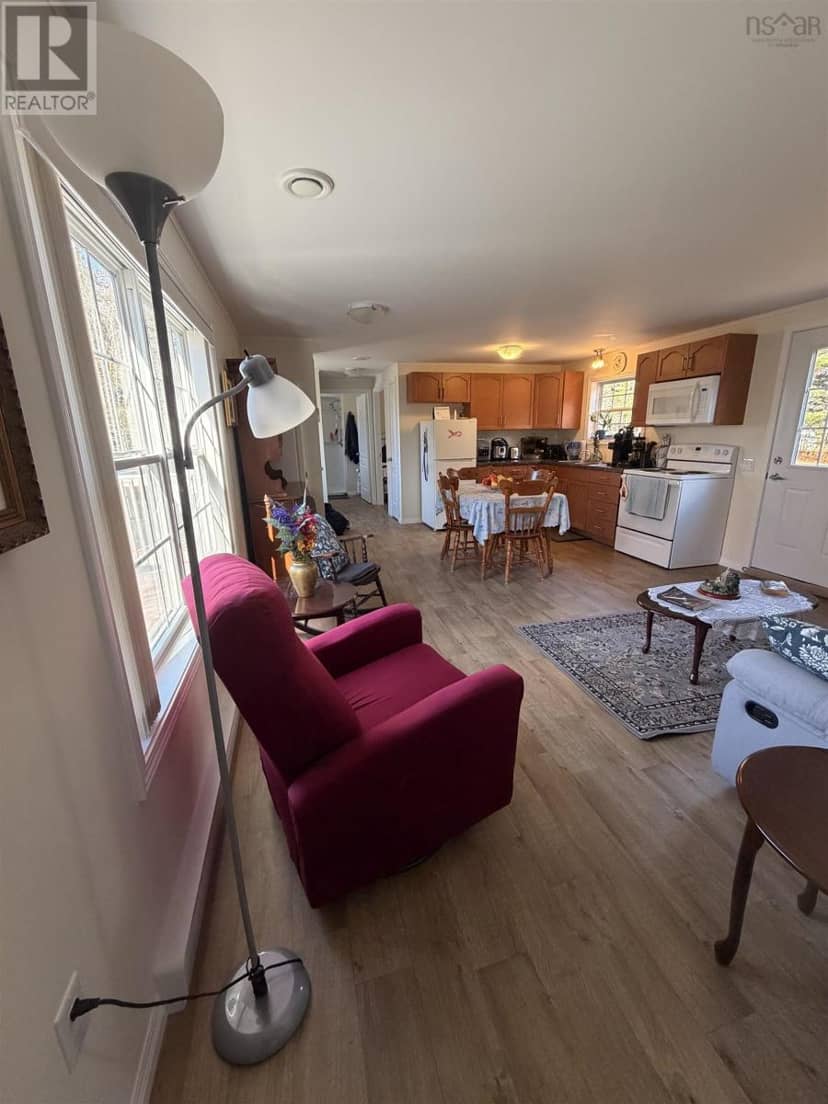 31 Lakefield Drive, Mount Uniacke, photo 8