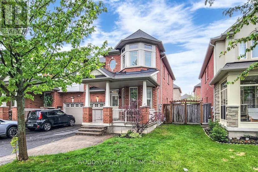14 Stookes Crescent, Richmond Hill, photo 2