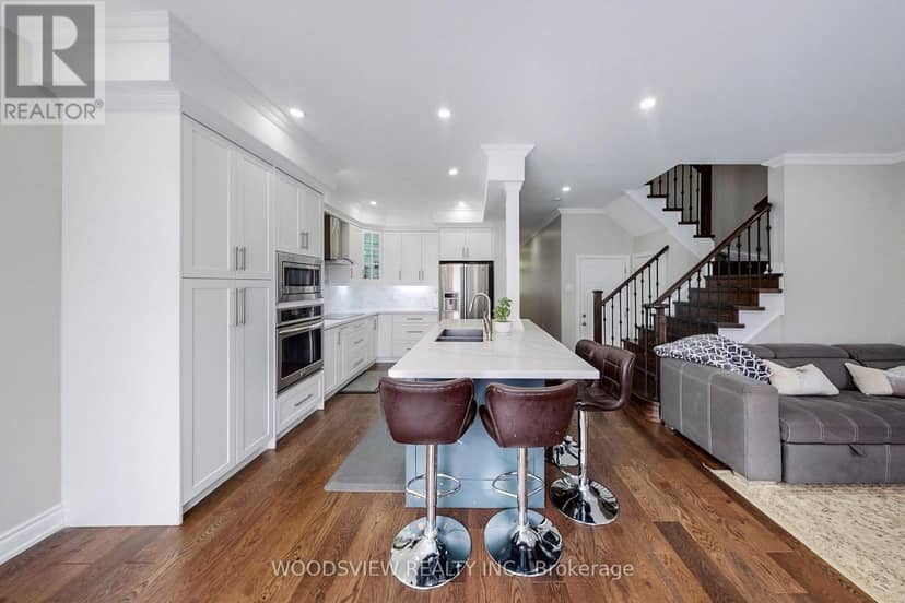 14 Stookes Crescent, Richmond Hill, photo 7