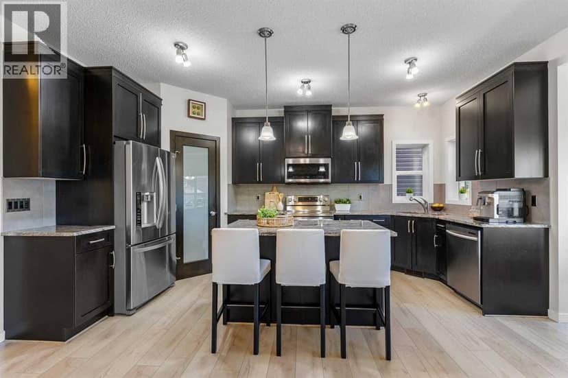 36 Cougar Ridge Manor SW, Calgary, photo 5