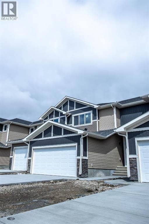 316 Waterford Way, Chestermere