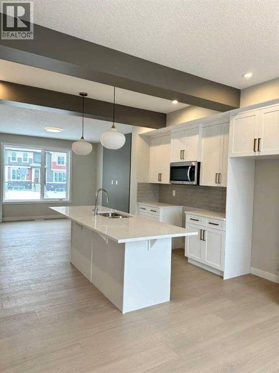 393 Waterford Boulevard, Chestermere, photo 5