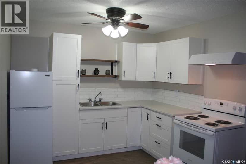 6 4505 Rae STREET, Regina, photo 2