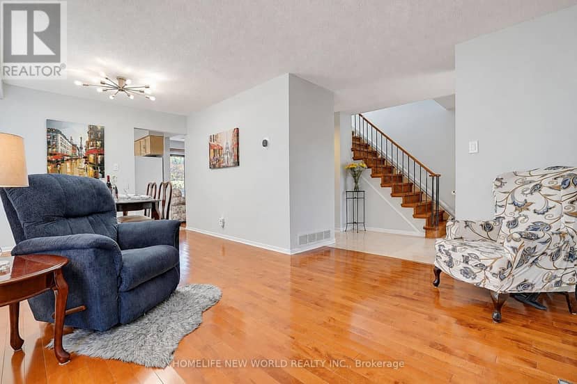 23 Shepmore Terrace, Toronto, photo 4