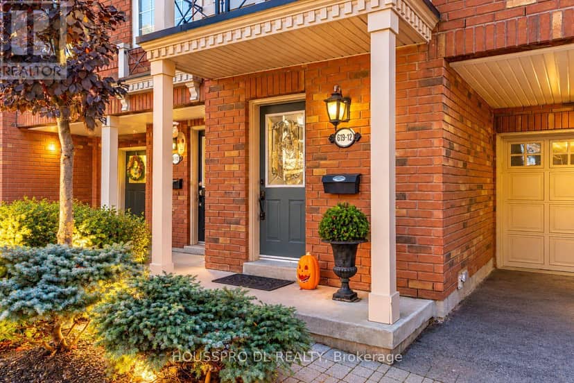12 - 619 Evans Avenue, Toronto, photo 2