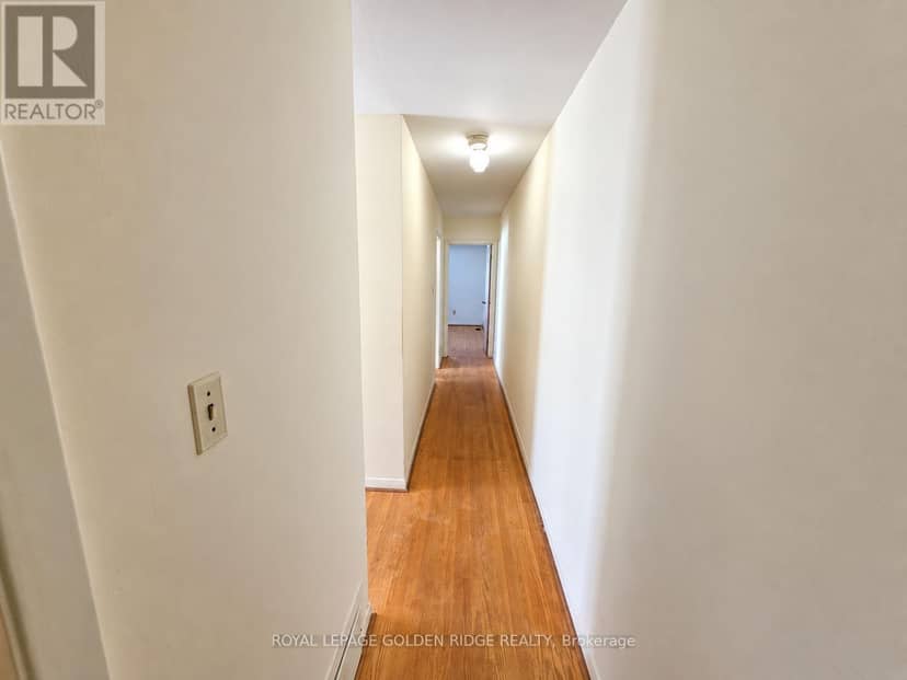 89 Spruce Hill Road, Toronto, photo 8
