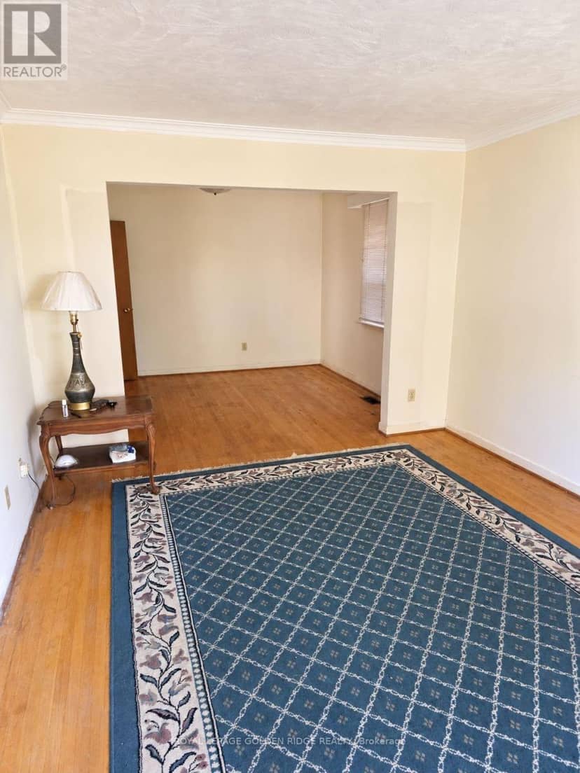 89 Spruce Hill Road, Toronto, photo 3