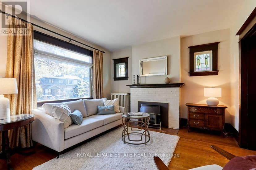 26 Bingham Avenue, Toronto, photo 3