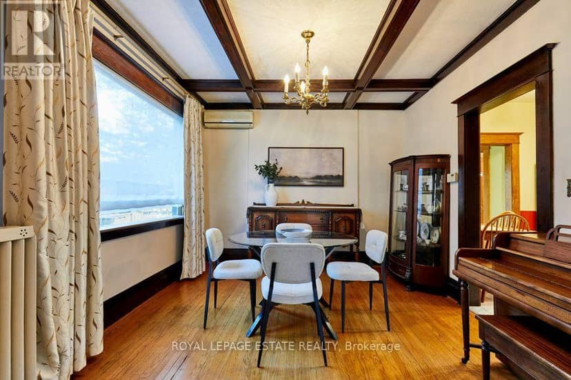 26 Bingham Avenue, Toronto, photo 5