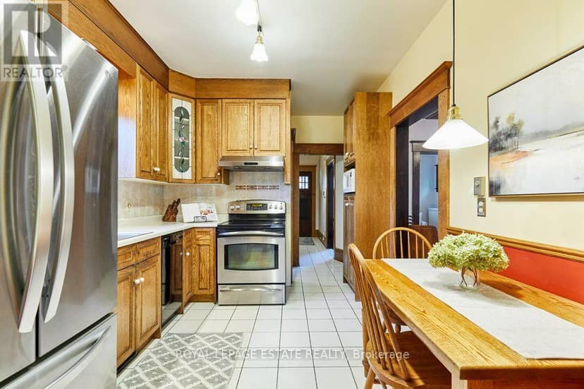 26 Bingham Avenue, Toronto, photo 7