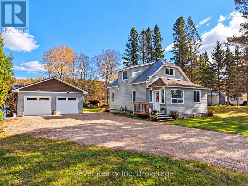 94 Highway 522 B, Powassan