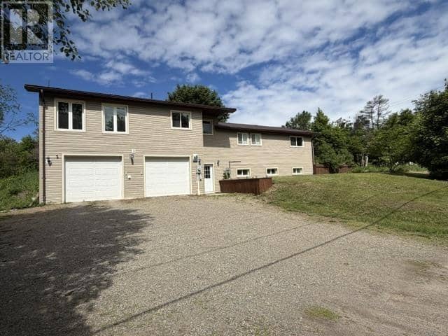 1049 Allen Side RD, Sault Ste. Marie