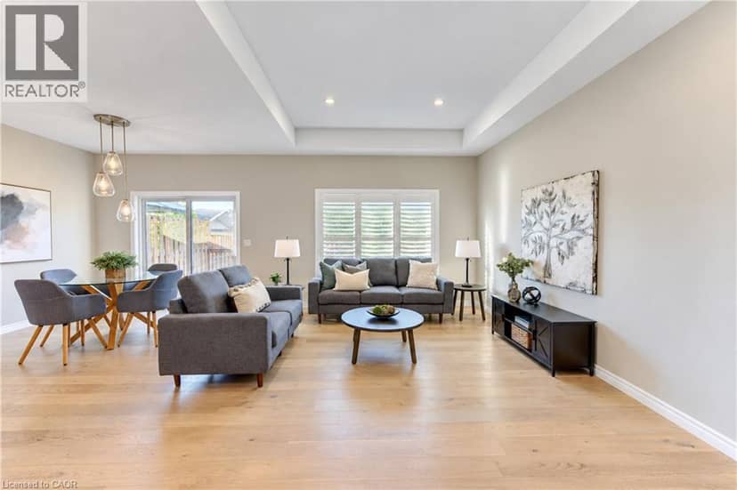 15 MATHESON Crescent, Innerkip