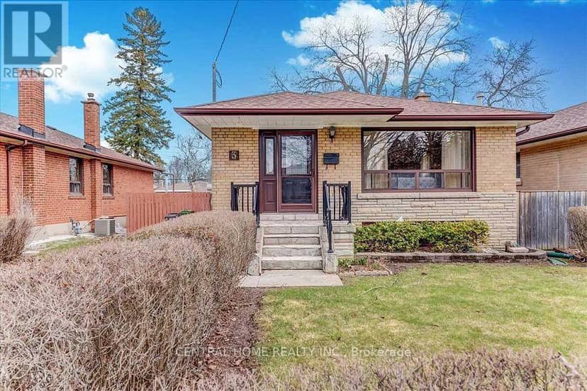 3 Holton Road, Toronto