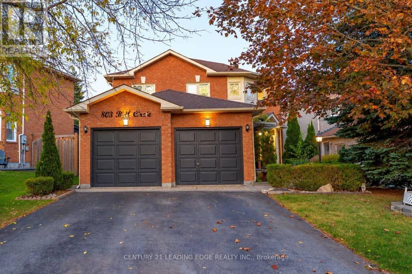 803 Best Circle, Newmarket